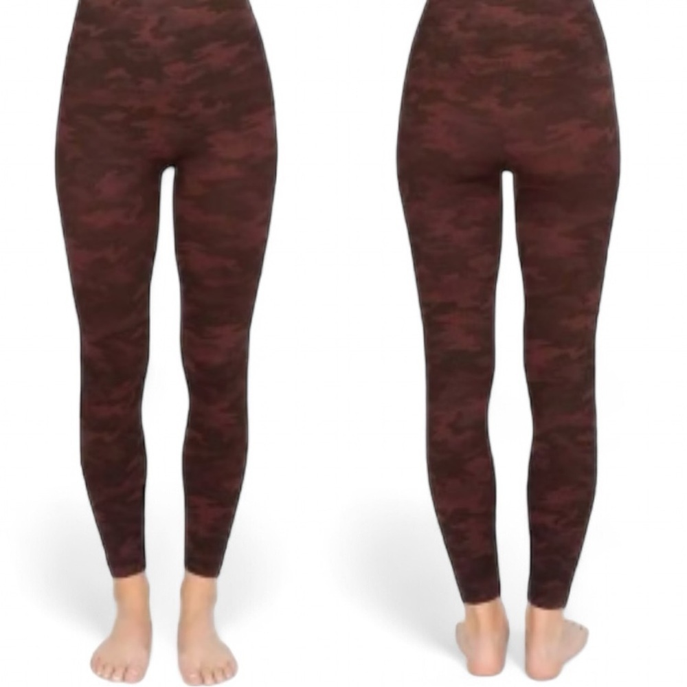 SPANX Leggings Camo Wine Seamless Size XS